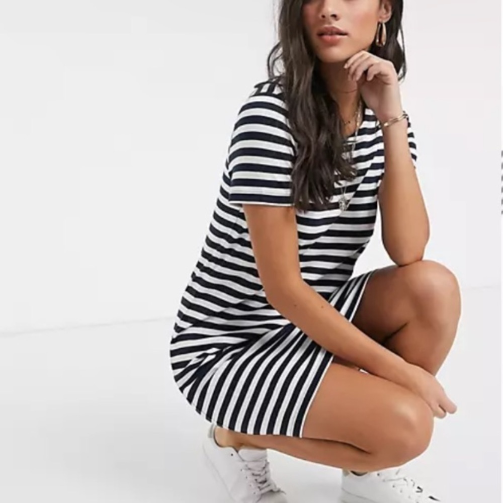 NWOT - Striped Mini Dress - Size Large